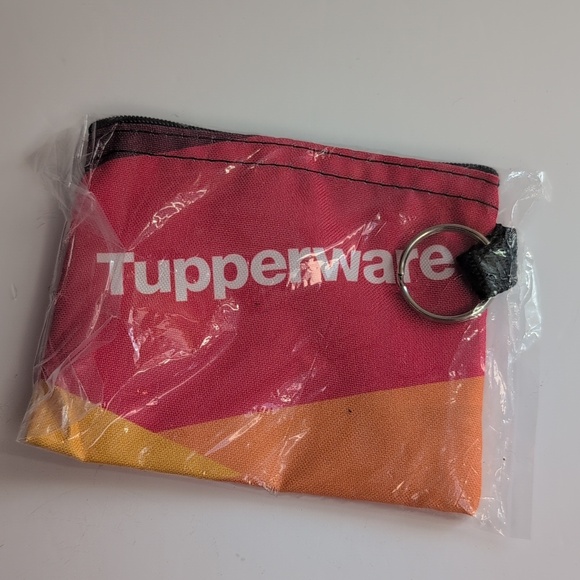 Tupperware®️ Logo Drawstring Backpack with Coin/Card Holder - Picture 4 of 6